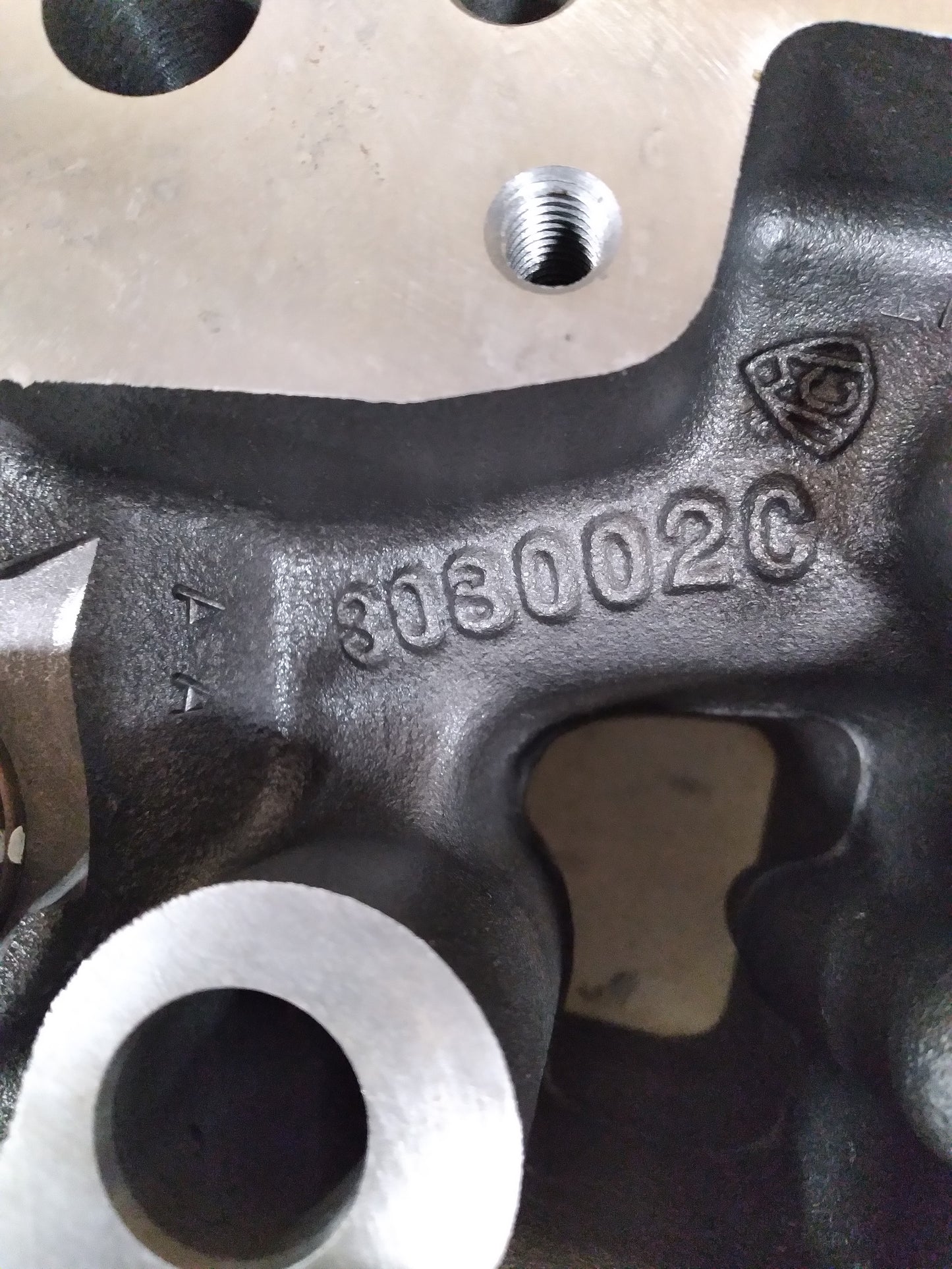 NEW WAUKESHA AA308002C APG 1000 CYLINDER HEAD