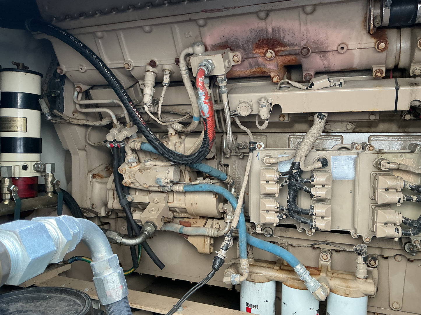 1500 Kw - Rental Generator - Cummins Diesel Engine